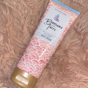 Bath and Bodyworks perfume